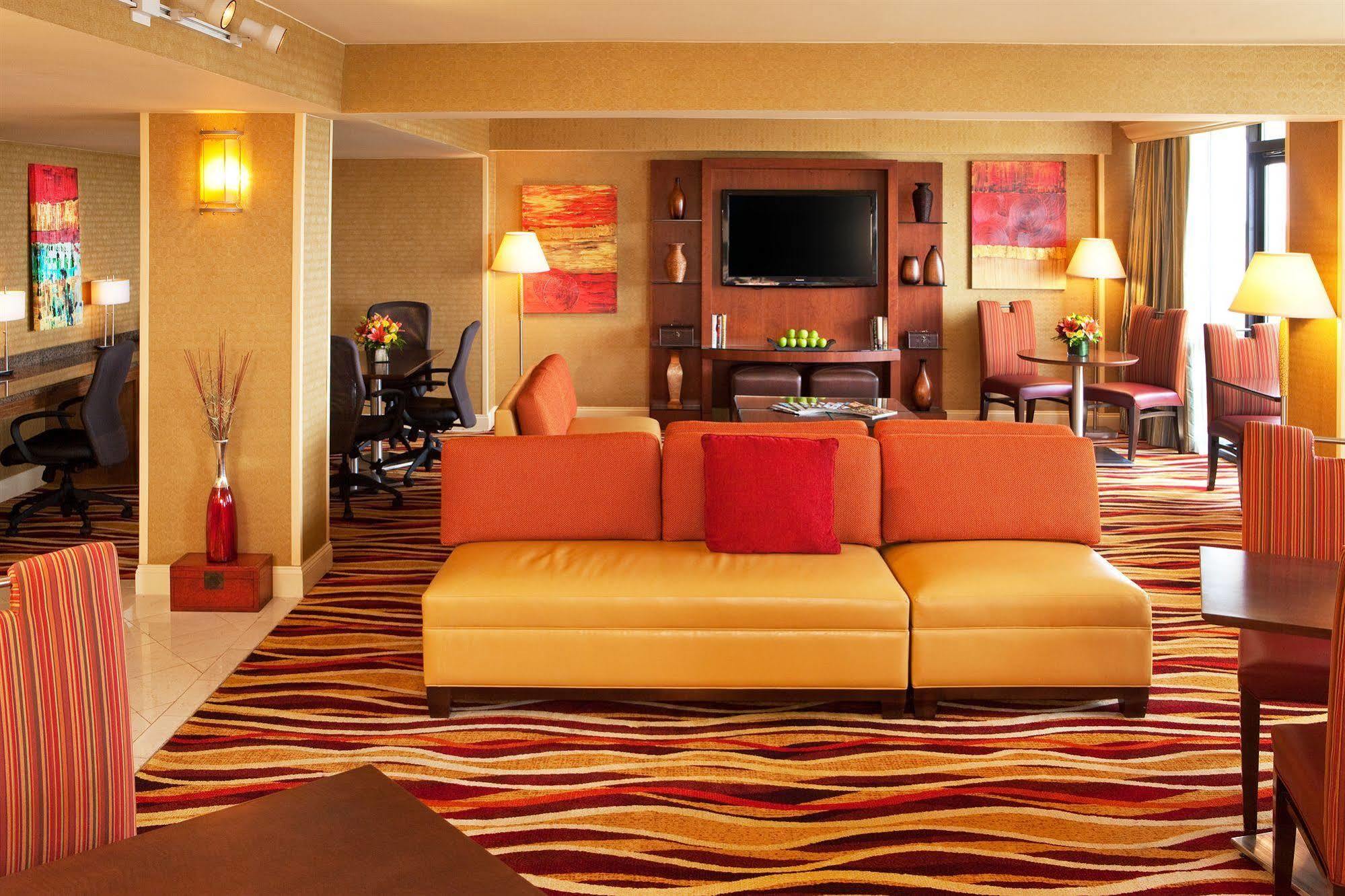 The Hotel Ml Mount Laurel Eksteriør billede